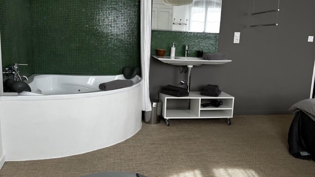 Photo of Bathroom in Methamis