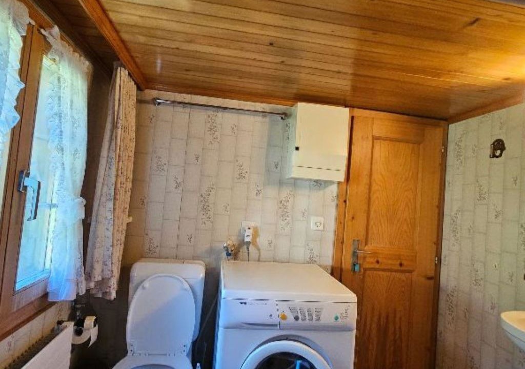 Photo of Bathroom in Lauenen