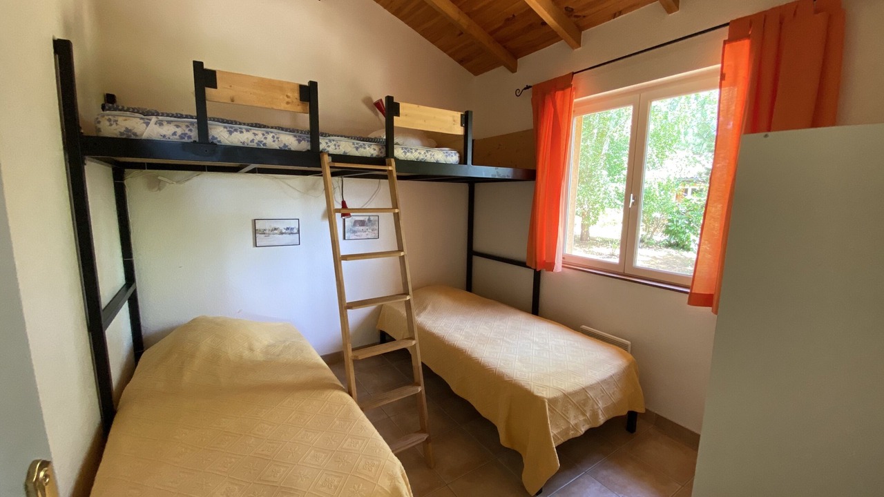 Photo of Bedroom in Doissat