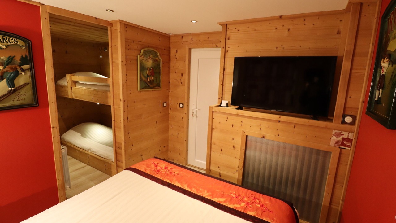 Photo of Bedroom in Albertville