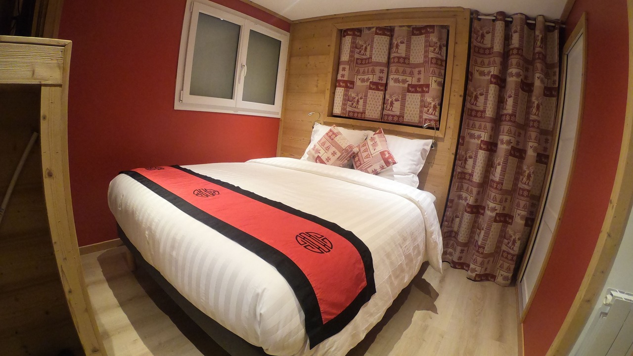 Photo of Bedroom in Albertville