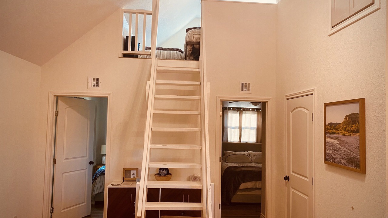 Photo of Bedroom in Camp Wood