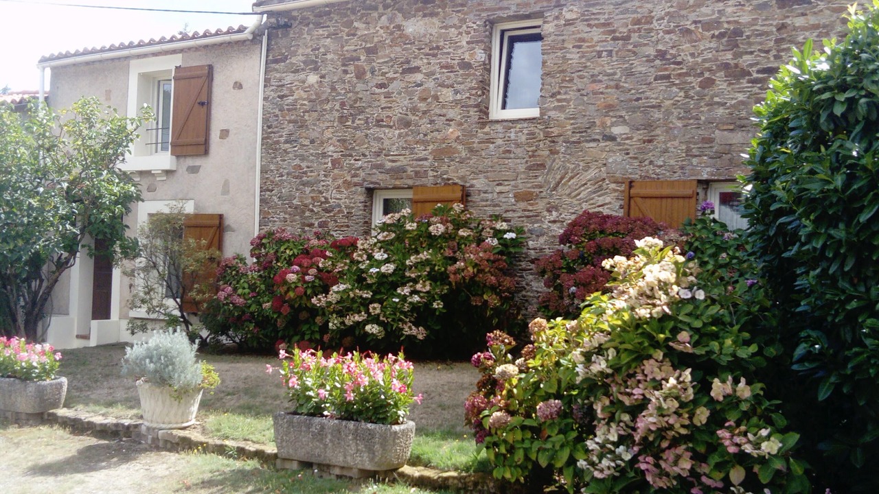Photo of Outdoor in Le Cellier