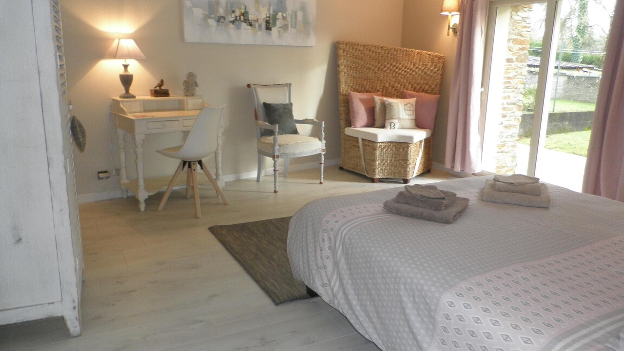 Photo of Bedroom in Le Cellier