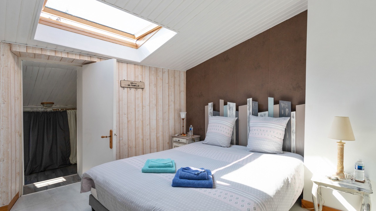 Photo of Bedroom in Le Cellier