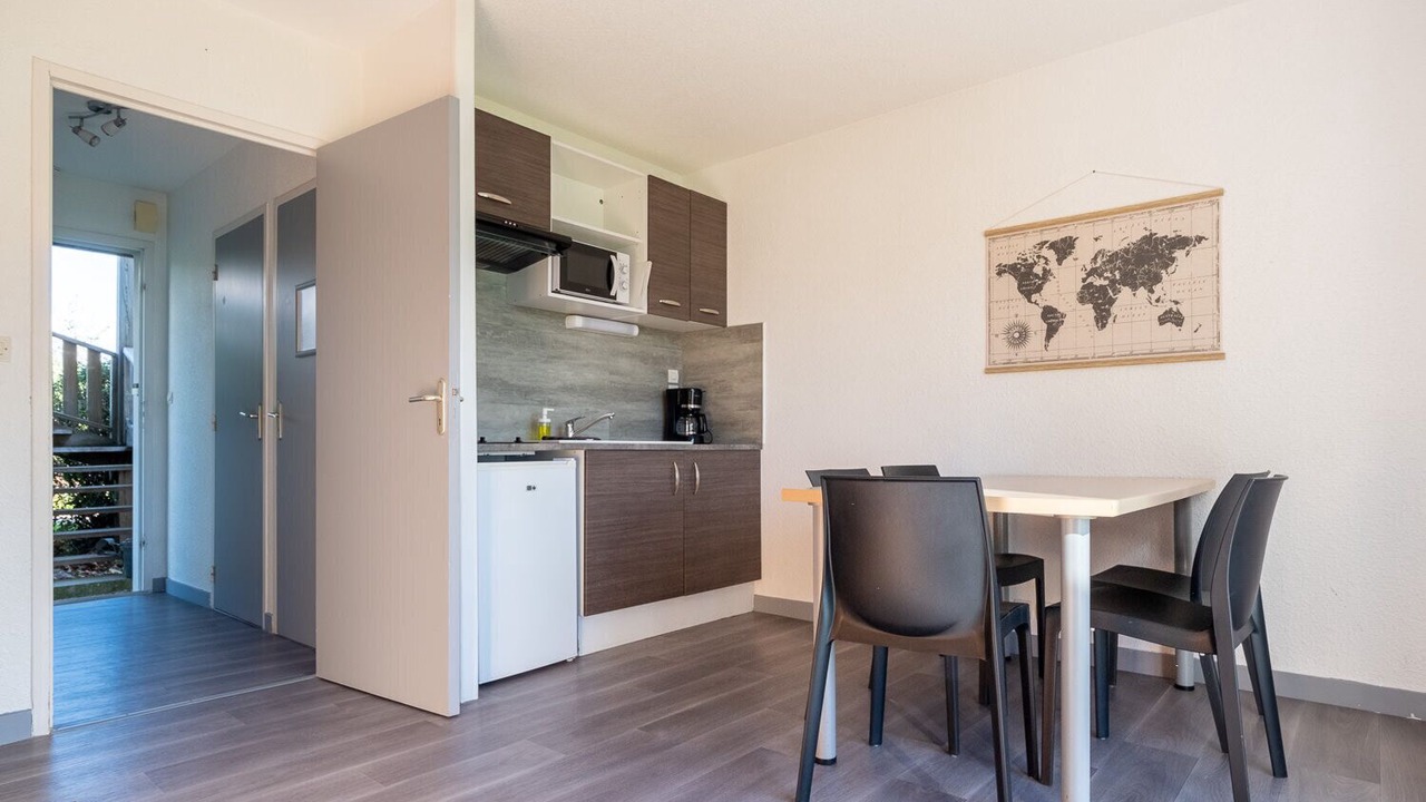 Photo of Others in Beauvoir