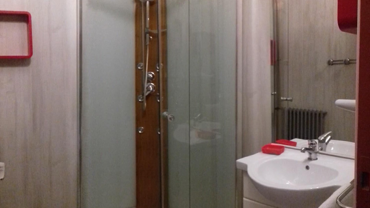Photo of Bathroom in Saint-Jorioz