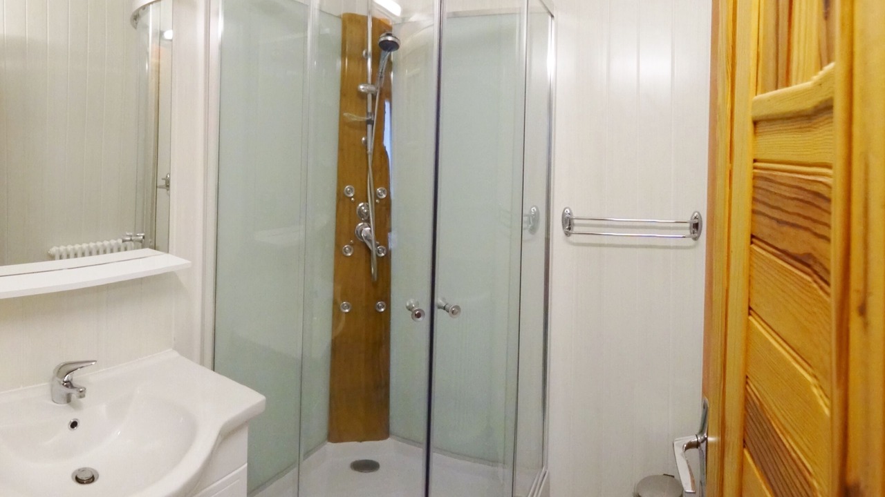 Photo of Bathroom in Saint-Jorioz