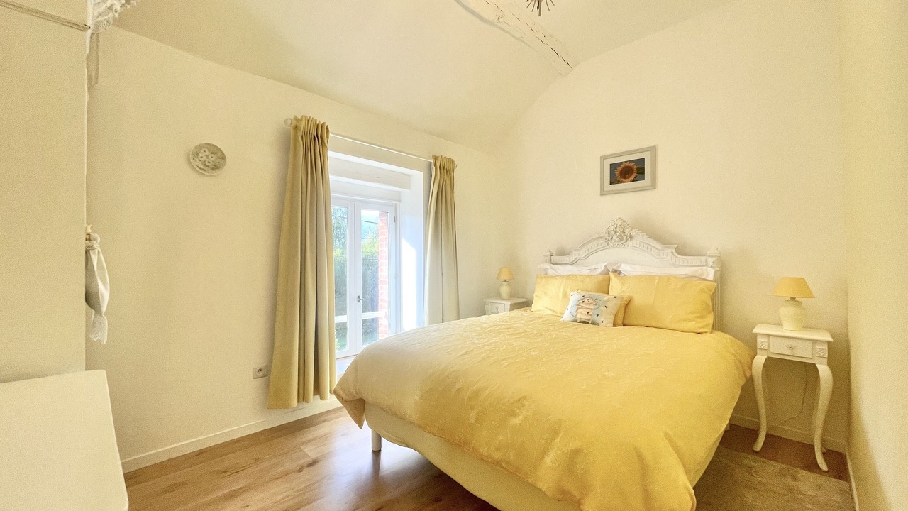 Photo of Others in Essey