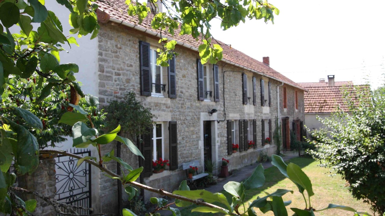 Photo of Others in Essey