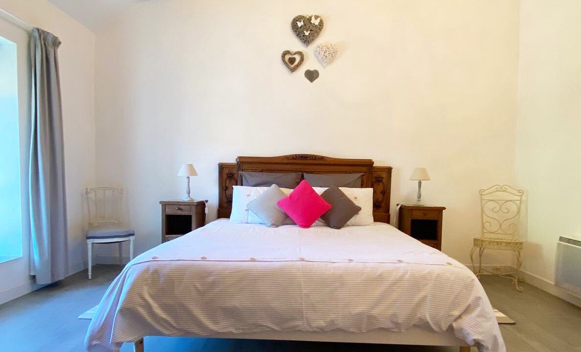 Photo of Others in Essey