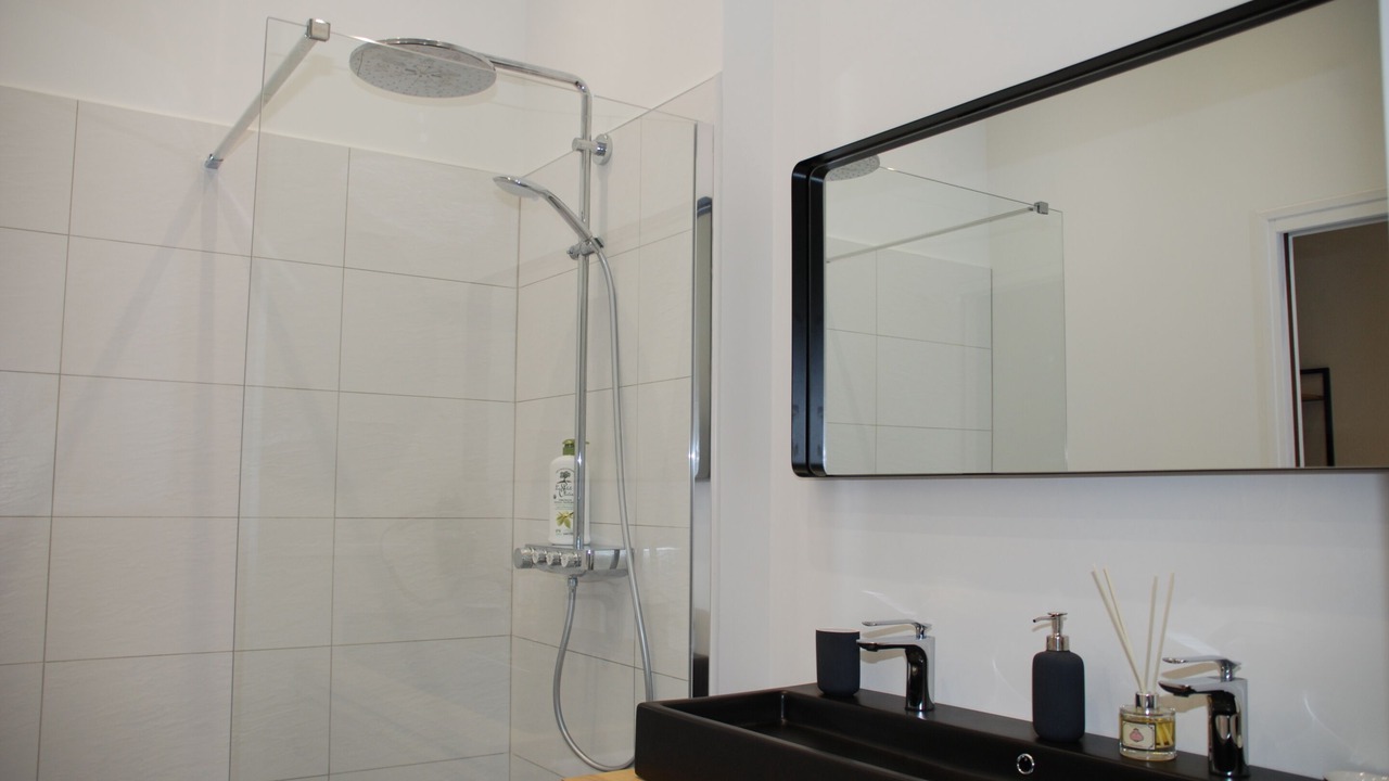 Photo of Bathroom in Montreuil-sur-Mer