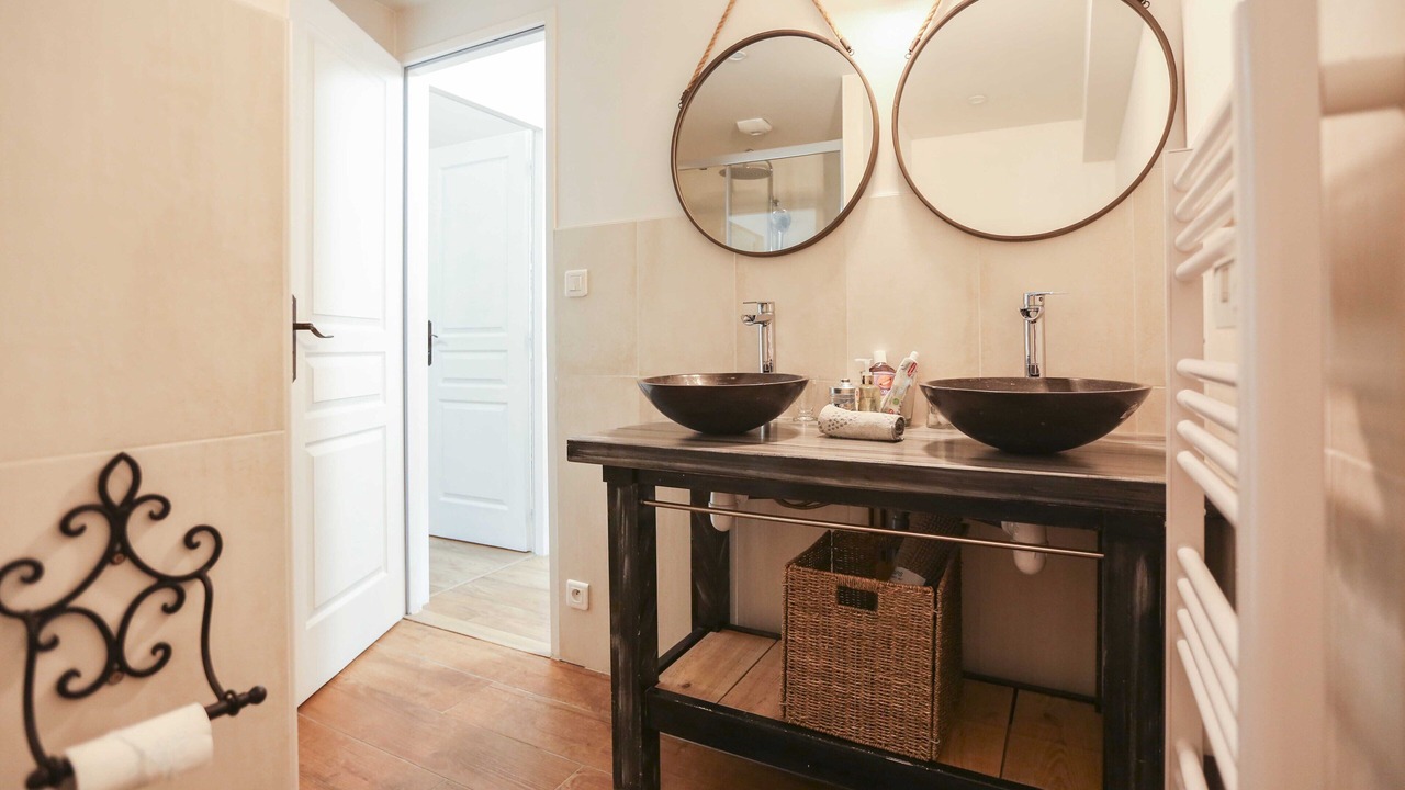 Photo of Bathroom in Issigeac