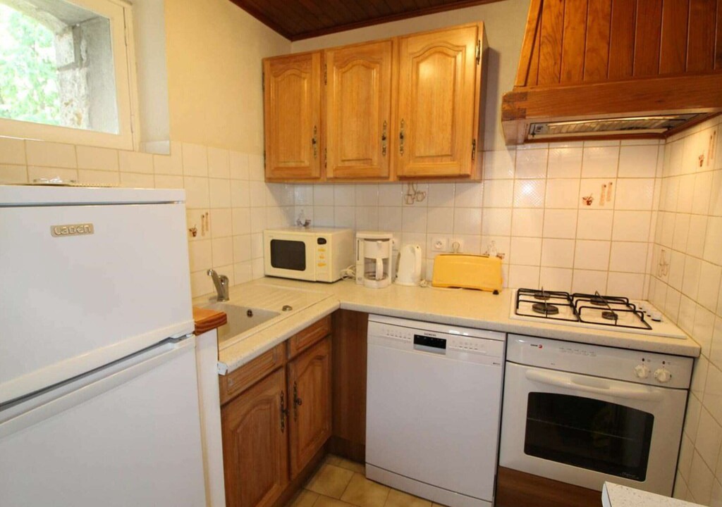 Photo of Kitchen in Saint Alban Auriolles