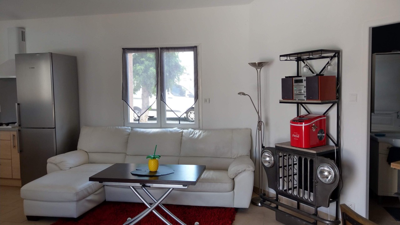 Photo of Livingroom in Campsas