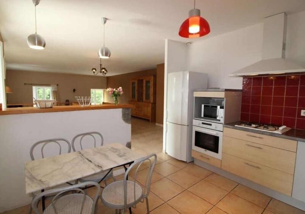 Photo of Kitchen in Saint Alban Auriolles