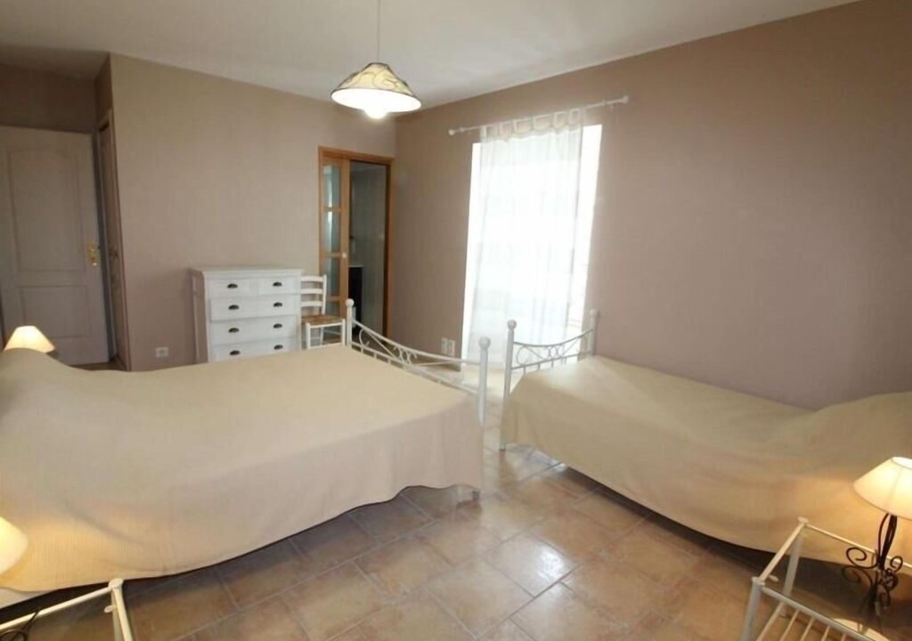 Photo of Bedroom in Saint Alban Auriolles