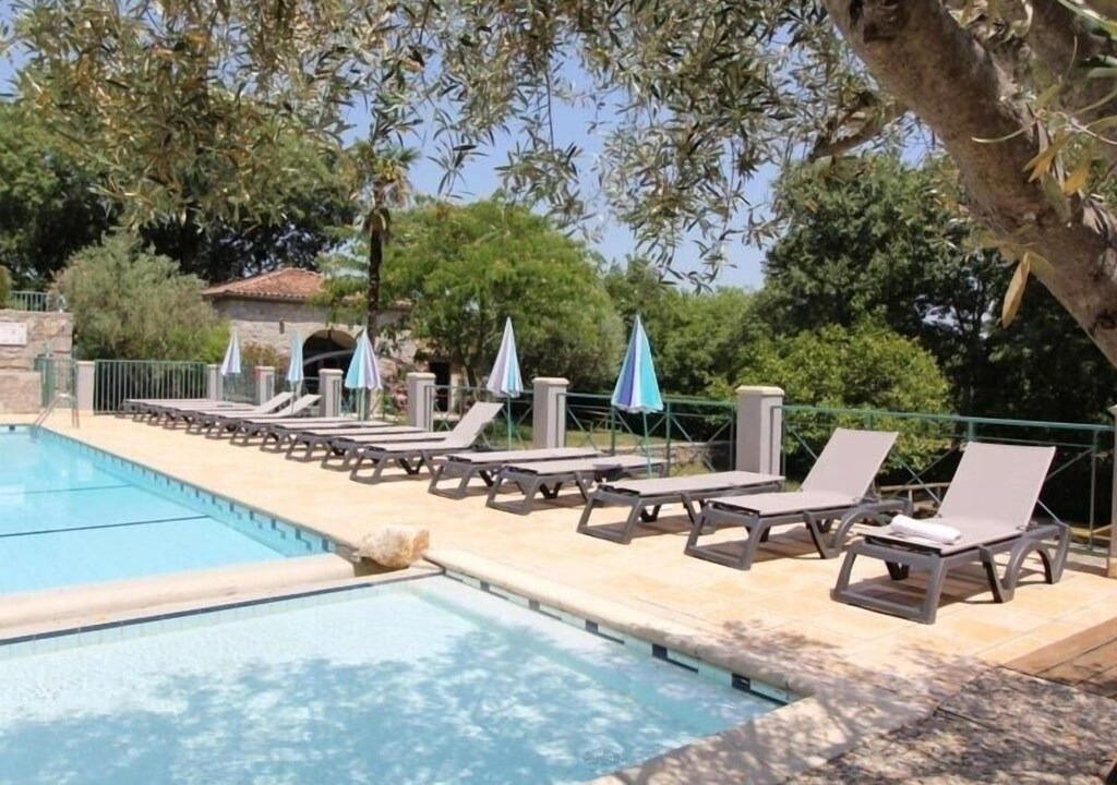 Photo of Outdoor in Saint Alban Auriolles