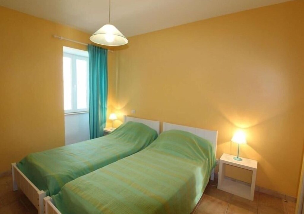 Photo of Bedroom in Saint Alban Auriolles