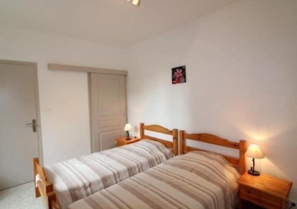 Photo of Bedroom in Saint Alban Auriolles