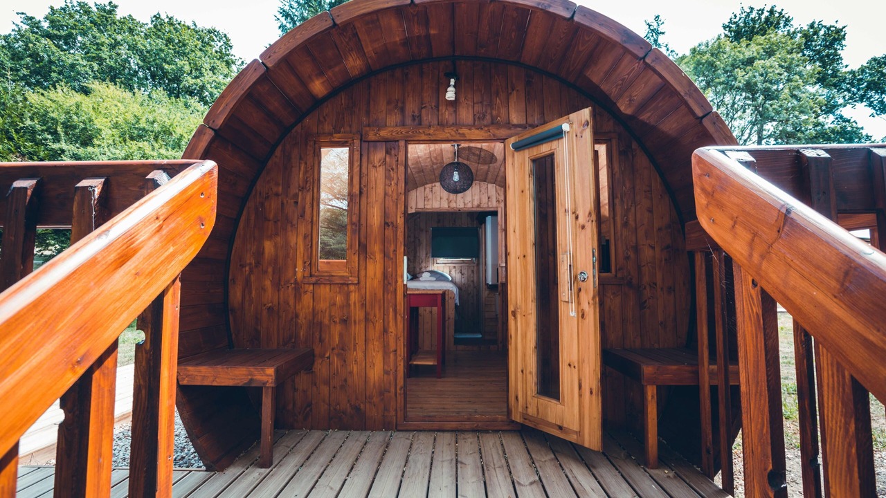 Photo of Patio Balcony in Saint-Leonard-des-Bois