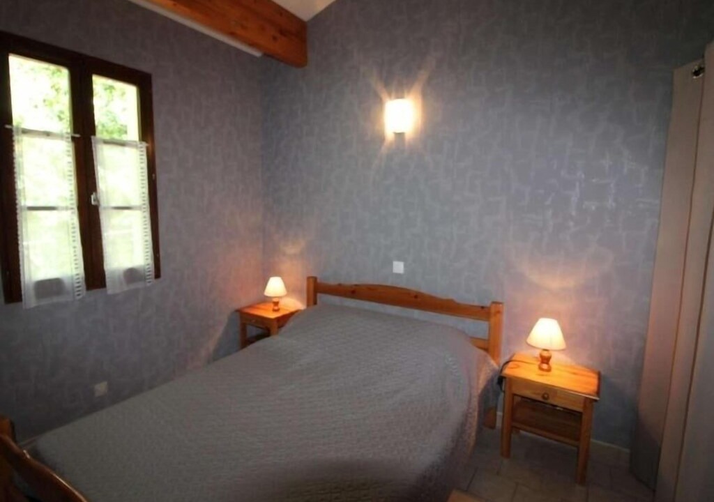 Photo of Bedroom in Saint Alban Auriolles