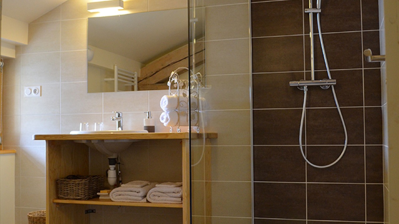 Photo of Bathroom in Monlet