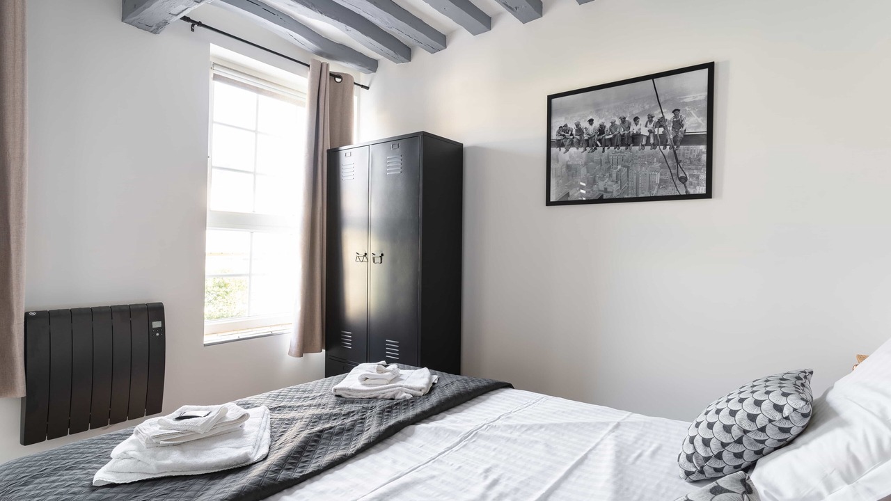 Photo of Bedroom in Louviers