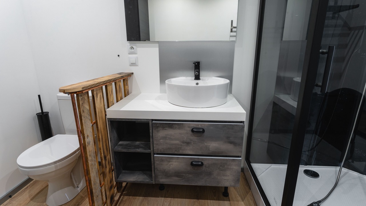 Photo of Bathroom in Louviers