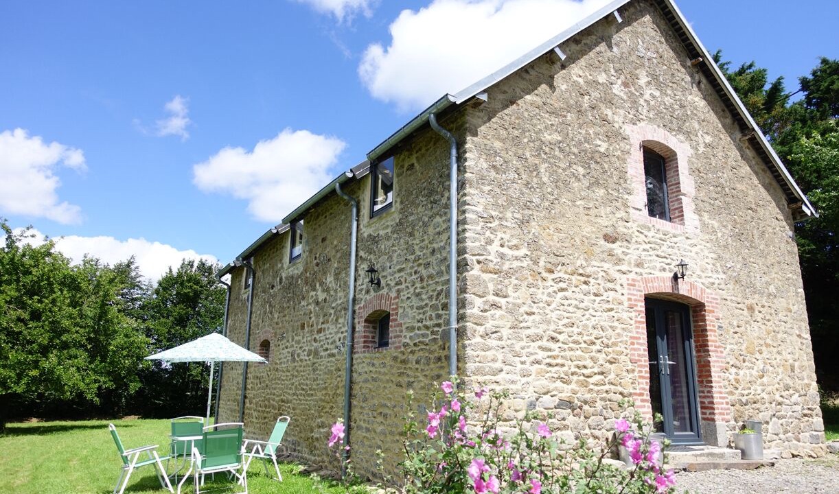 Photo of Outdoor in Saint-Aubin-des-Bois