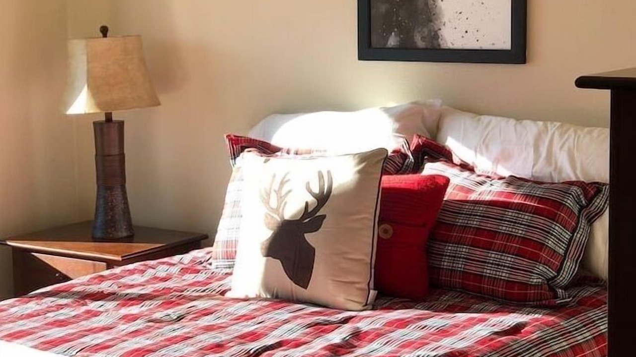 Photo of Bedroom in Donnelly