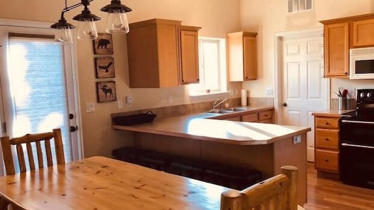 Photo of Others in Donnelly