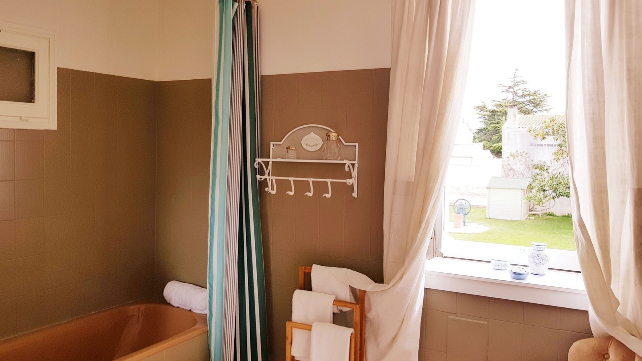 Photo of Bathroom in Saint-Nazaire-d'Aude