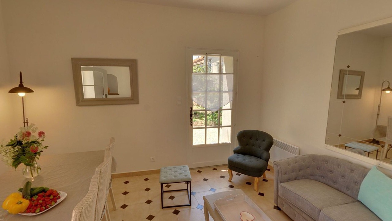 Photo of Livingroom in Saint-Nazaire-d'Aude