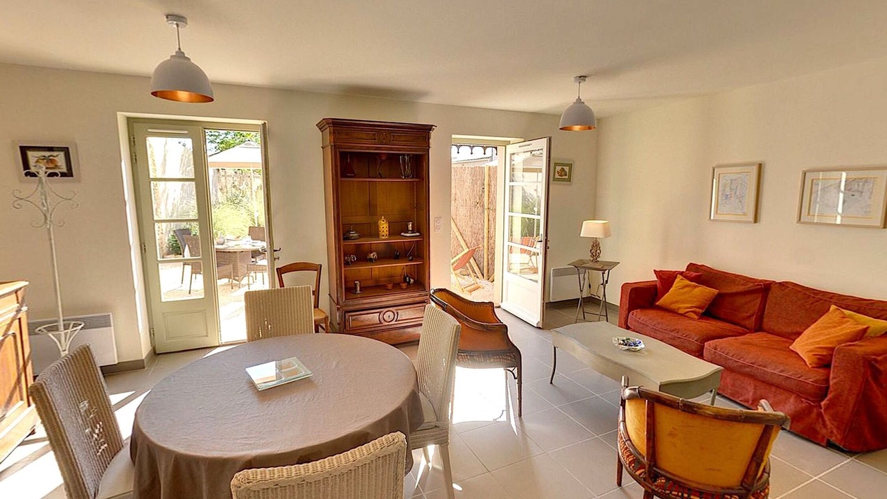 Photo of Livingroom in Saint-Nazaire-d'Aude