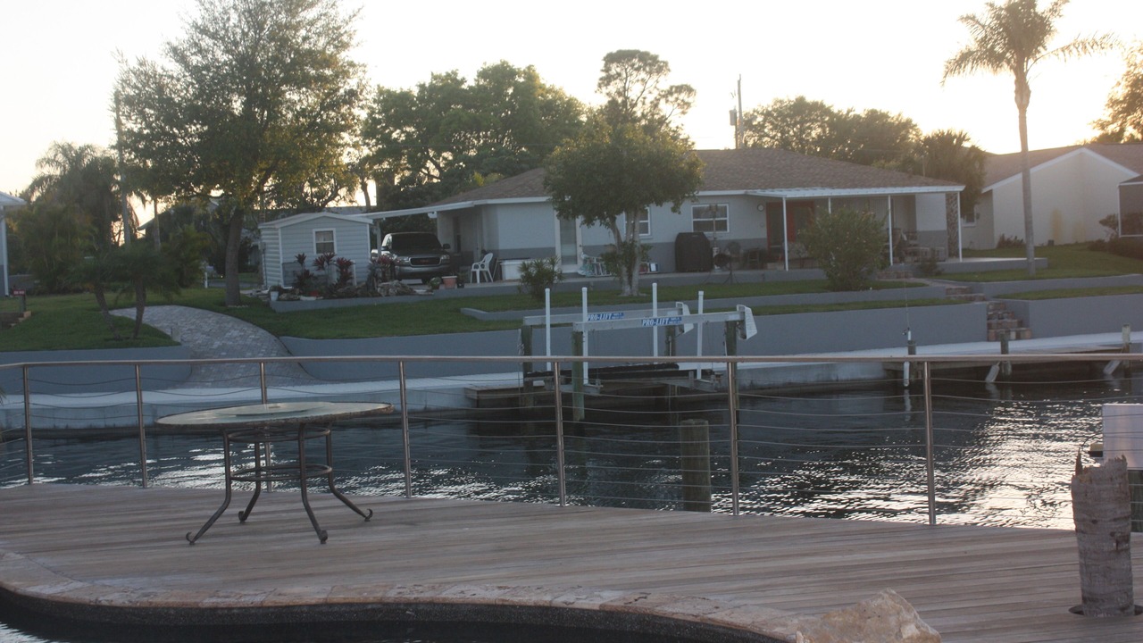 Photo of Outdoor in Bayshore Gardens