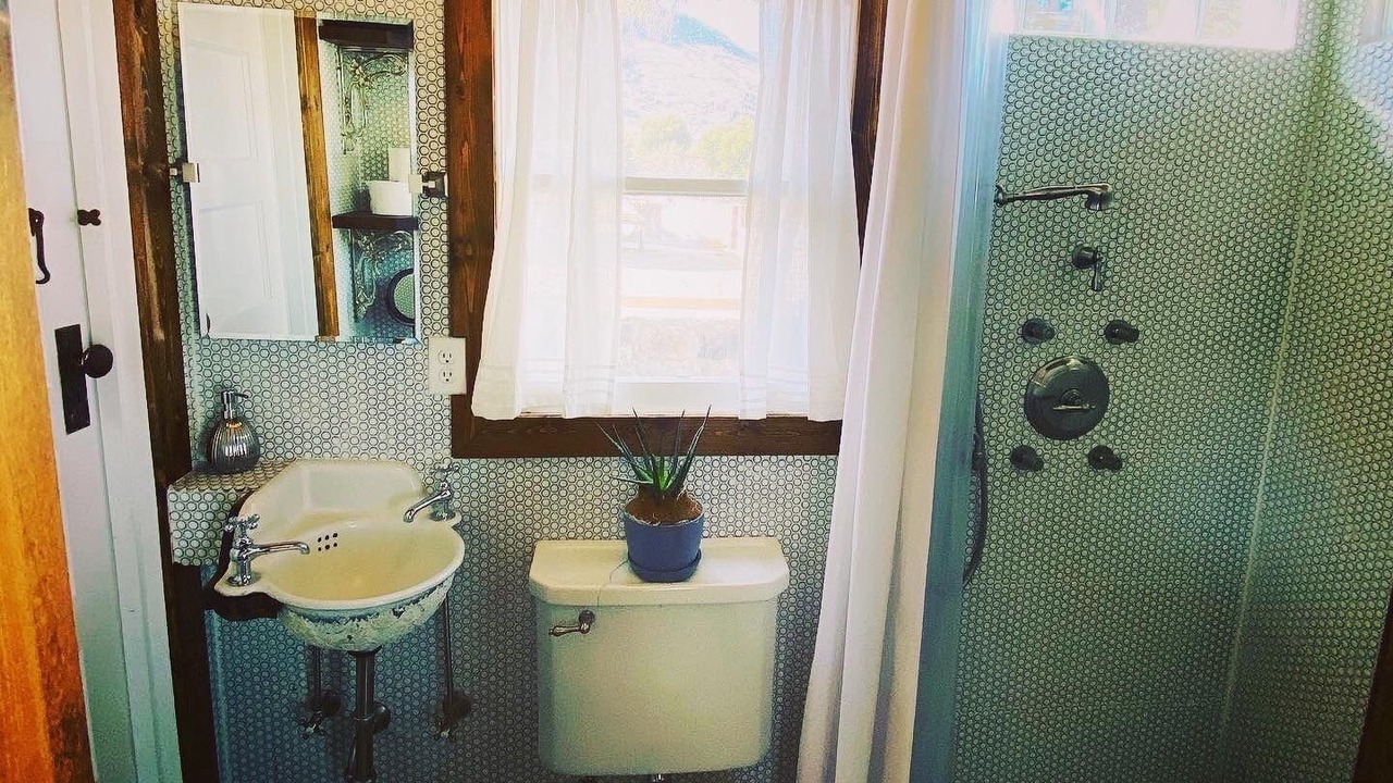 Photo of Bathroom in Alpine