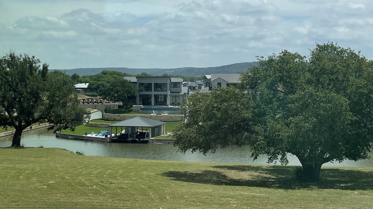 Photo of Outdoor in Kingsland