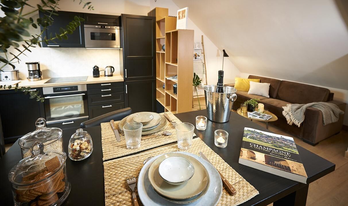 Photo of Others in Epernay