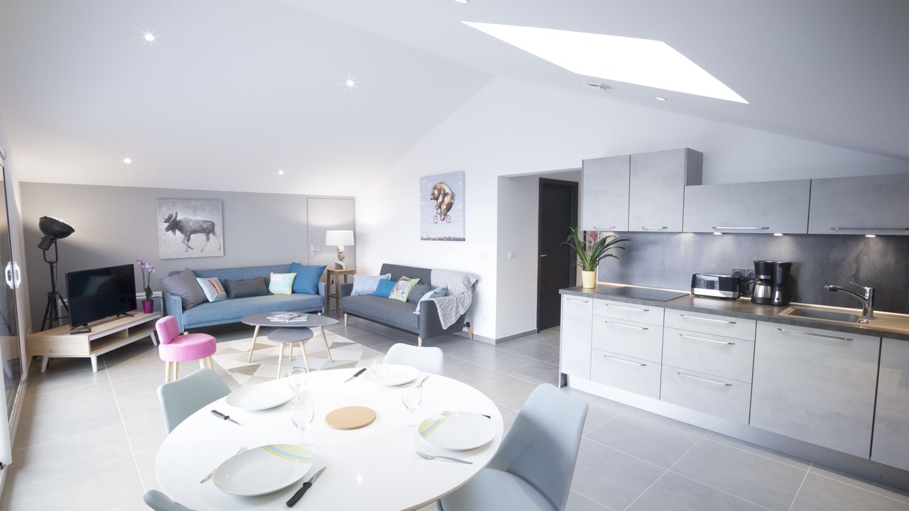 Photo of Others in Cessenaz