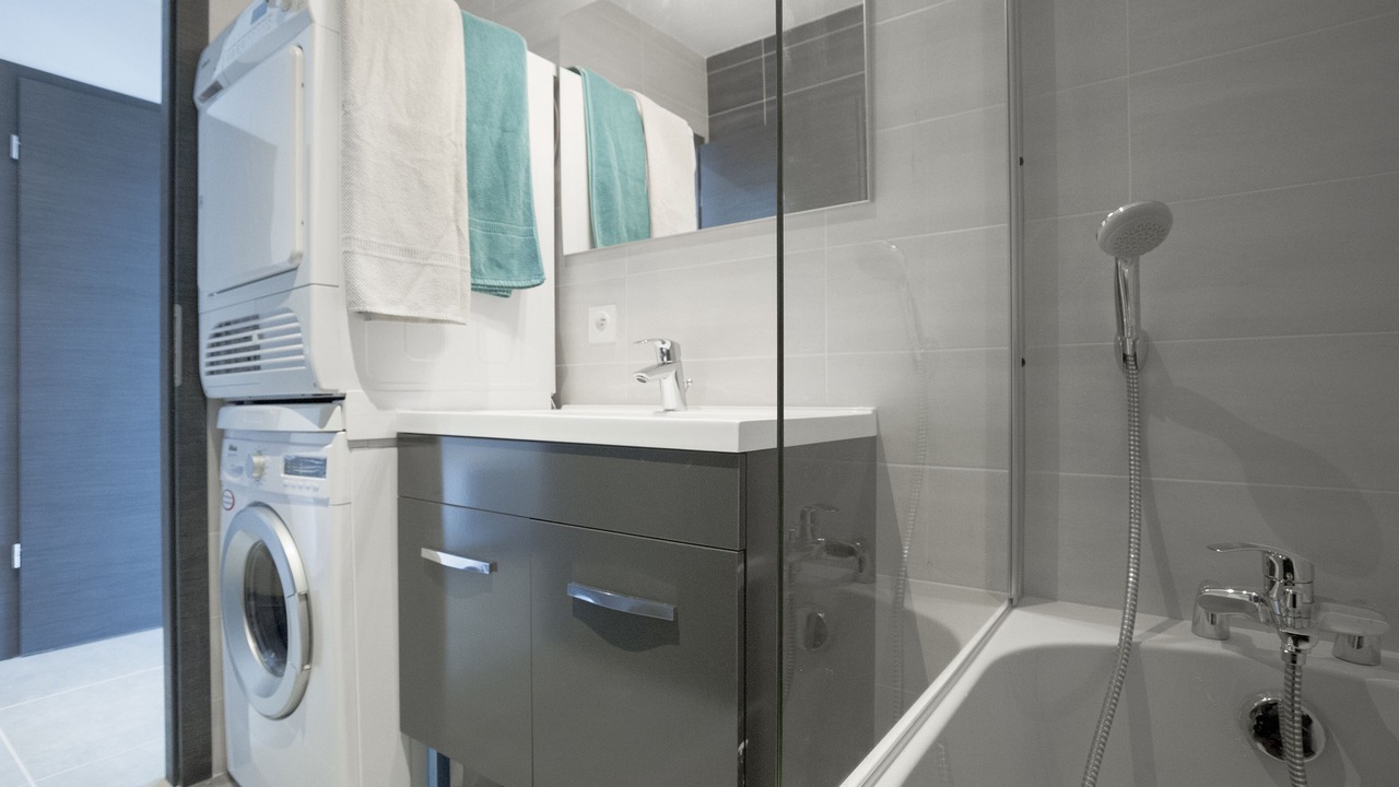 Photo of Bathroom in Cessenaz