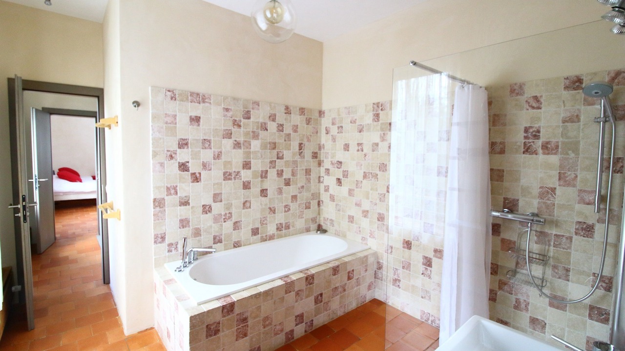 Photo of Bathroom in Sallanches