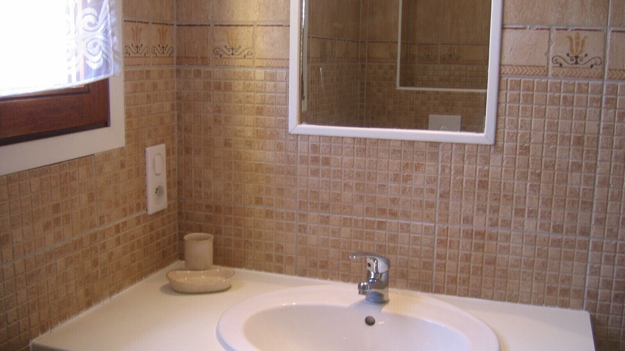 Photo of Bathroom in Belvianes-et-Cavirac