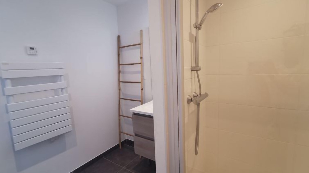 Photo of Bathroom in Esperance-Cottages