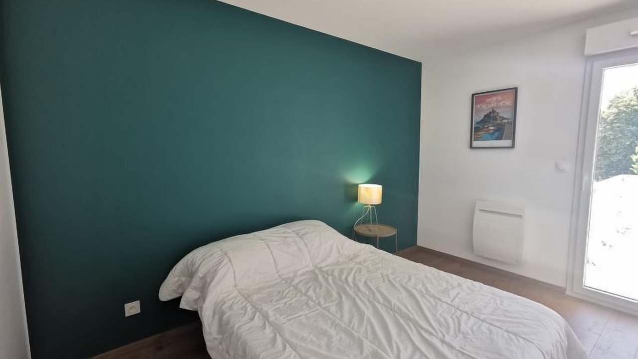 Photo of Others in Esperance-Cottages