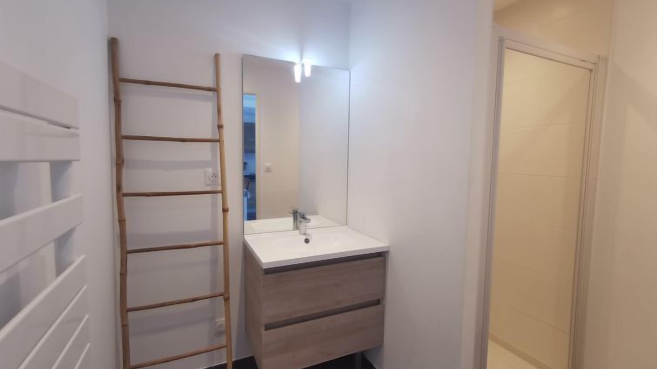 Photo of Bathroom in Esperance-Cottages