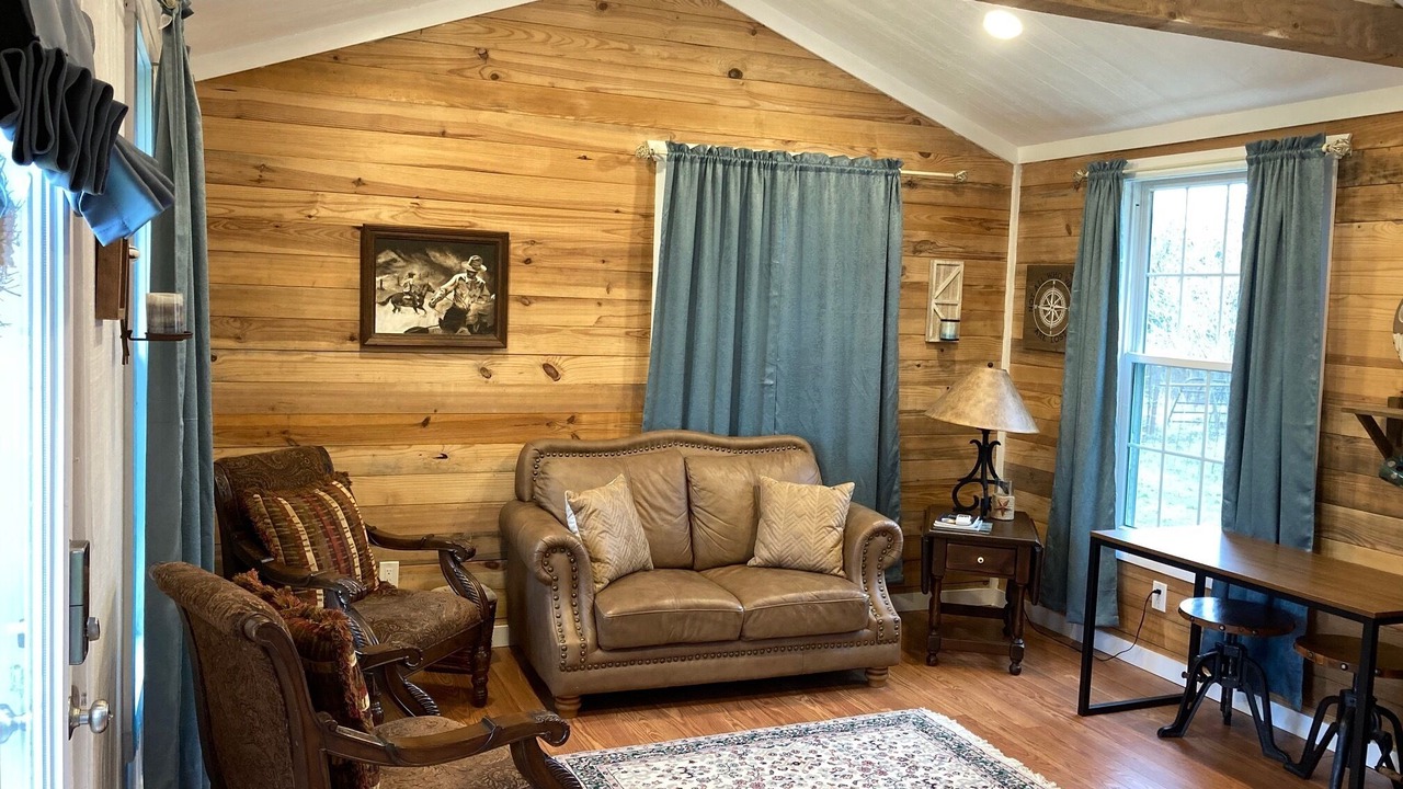 Photo of Livingroom in Waco