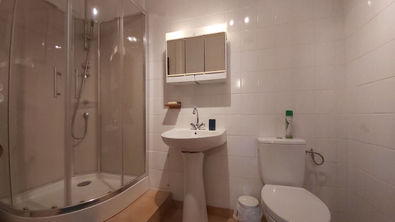 Photo of Bathroom in Calorguen