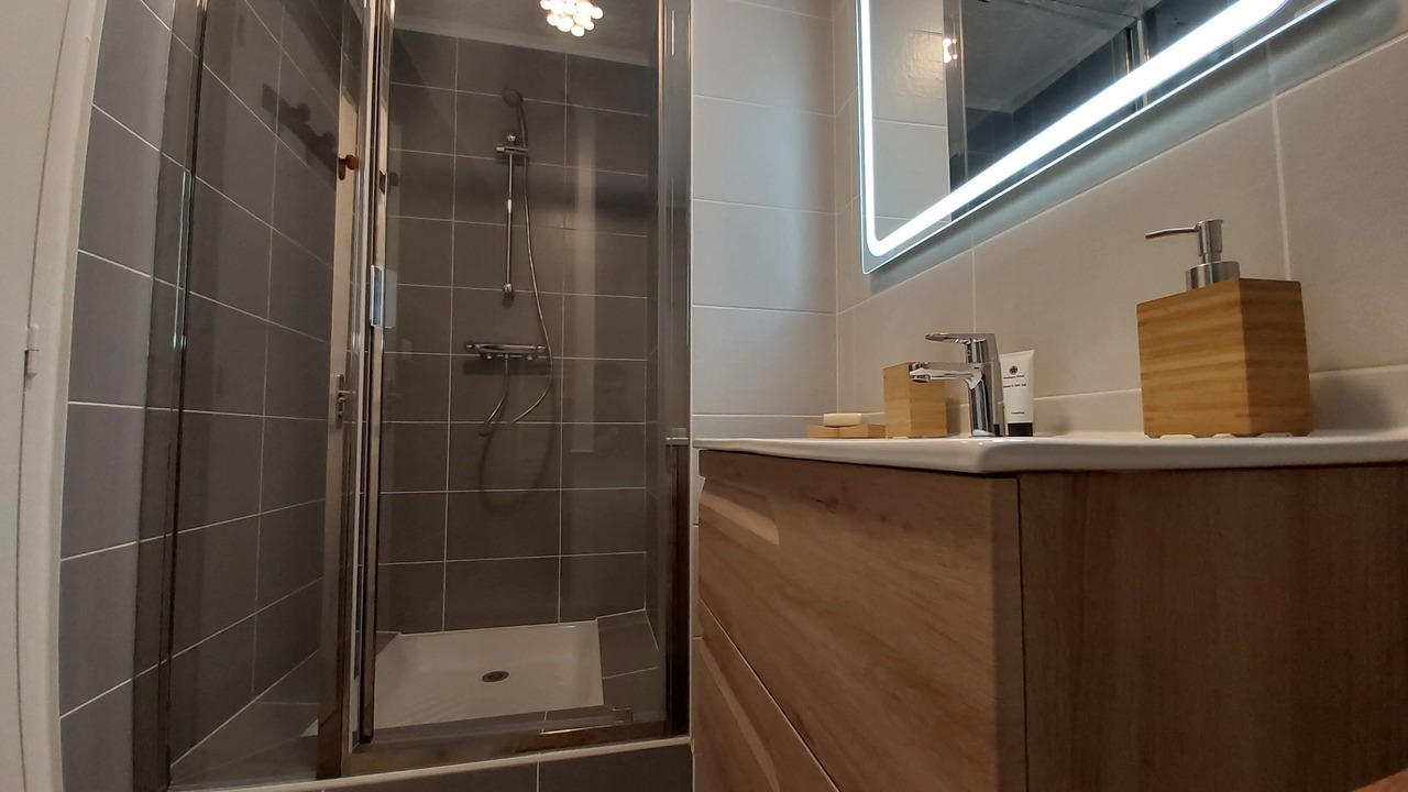 Photo of Bathroom in Calorguen
