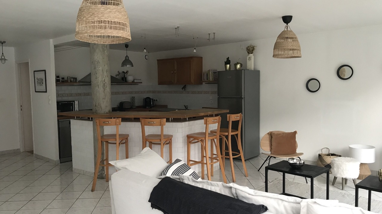 Photo of Livingroom in Sainte-Therese - Quineleu